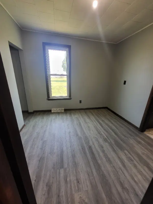 801 Main Street, Crescent City, IL 60928 - Image #3