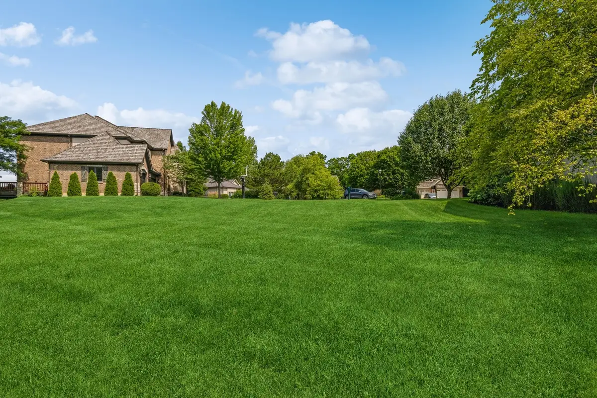 21855 W Murfield Court, Mundelein, IL 60060 - Image #1