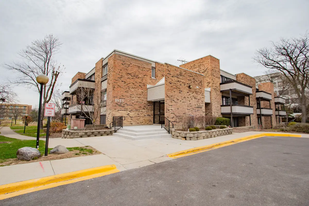 Address Withheld By Seller, Schaumburg, IL 60173 - Image #1