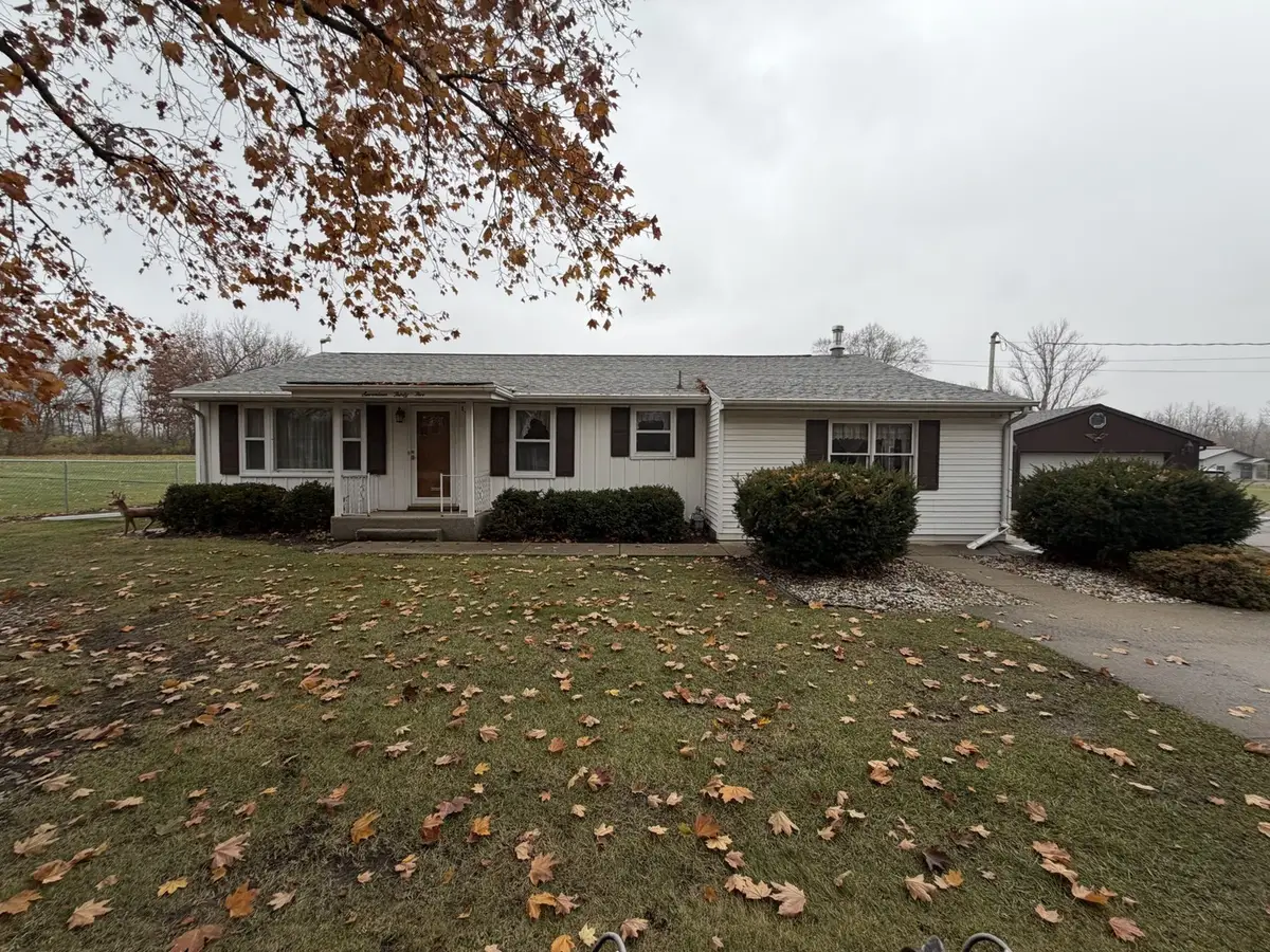 1735 Griswold Avenue, Sterling, IL 61081 - Image #1