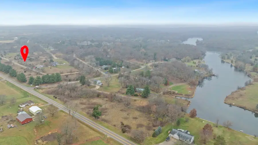 127 Flambeau Lane, Dixon, IL 61021 - Image #2