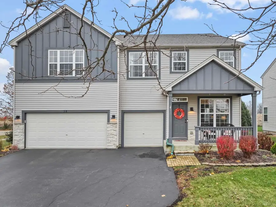 38 E Meadow Drive, Cortland, IL 60112 - Image #2