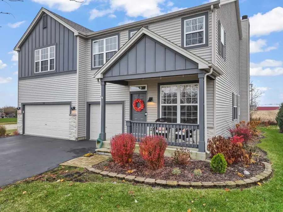 38 E Meadow Drive, Cortland, IL 60112 - Image #3