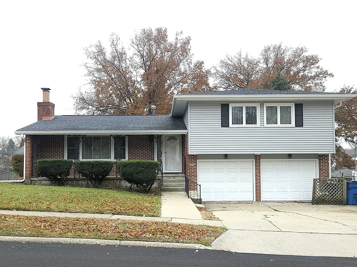 1117 Beech Drive, Dixon, IL 61021 - Image #1
