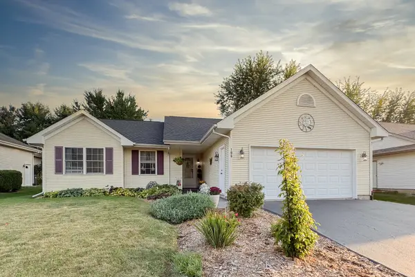 106 Thornhill Drive, Poplar Grove, IL 61065