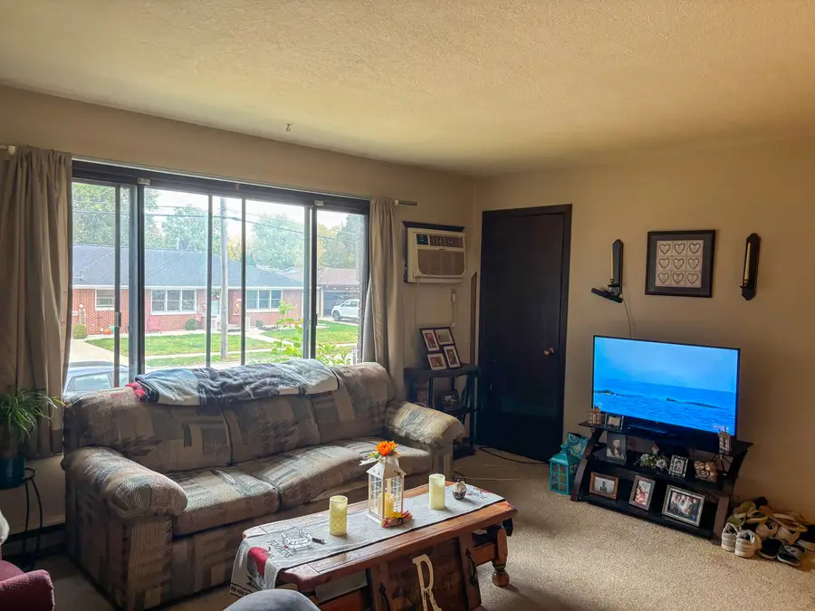 511 E High Street #2, Morrison, IL 61270 - Image #3