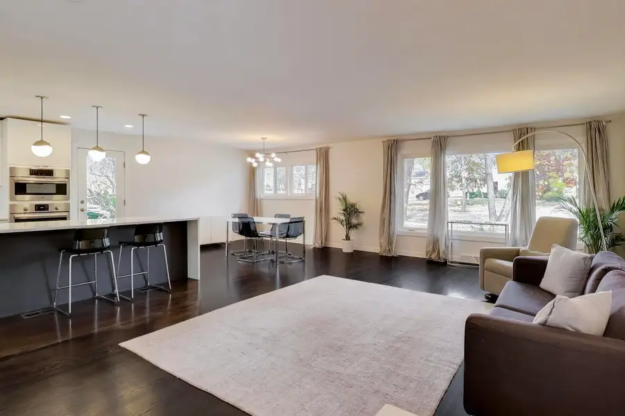 560 Drexel Avenue, Glencoe, IL 60022 - Image #2