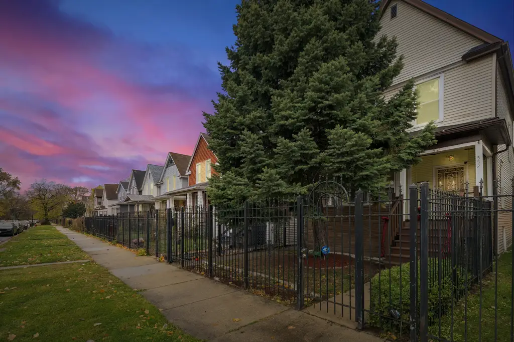 552 N Leamington Avenue, Chicago, IL 60644 - Image #1