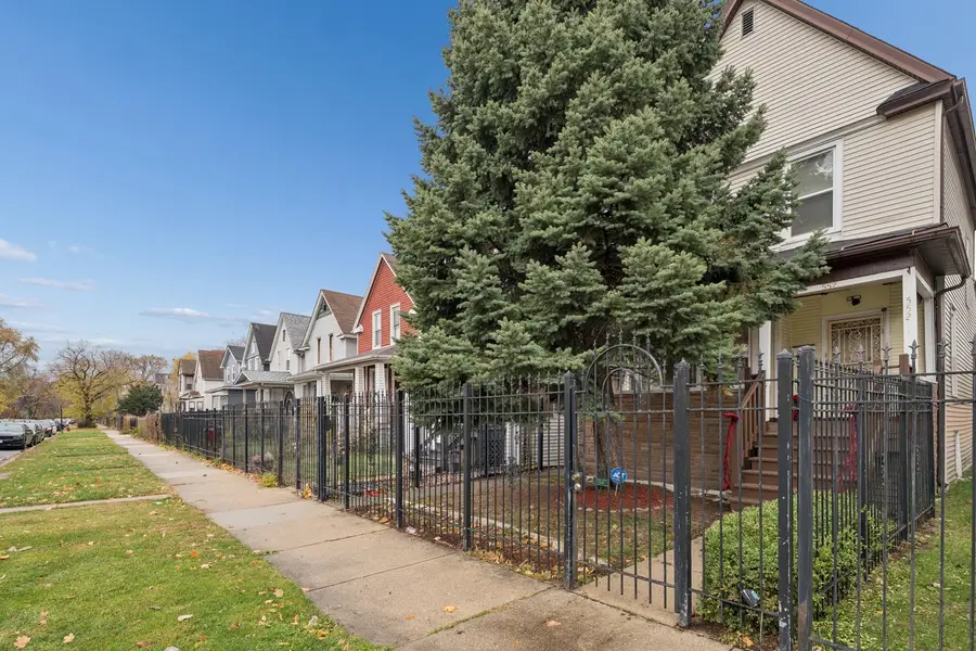 552 N Leamington Avenue, Chicago, IL 60644 - Image #2