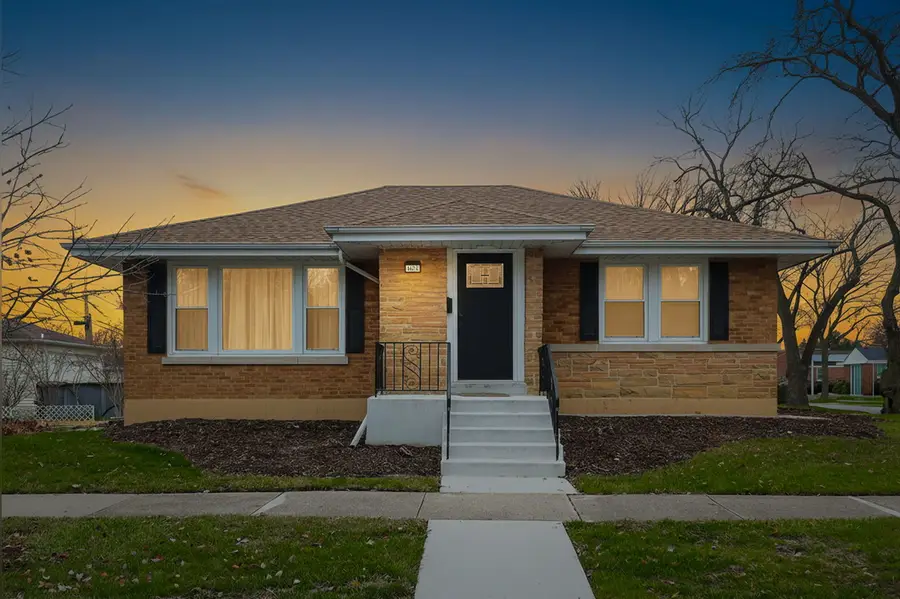 1601 Bristol Avenue, Westchester, IL 60154 - Image #2