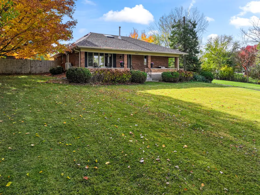 9510 Knolltop Road, Union, IL 60180 - Image #2