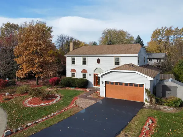 1155 Hanover Drive, Batavia, IL 60510