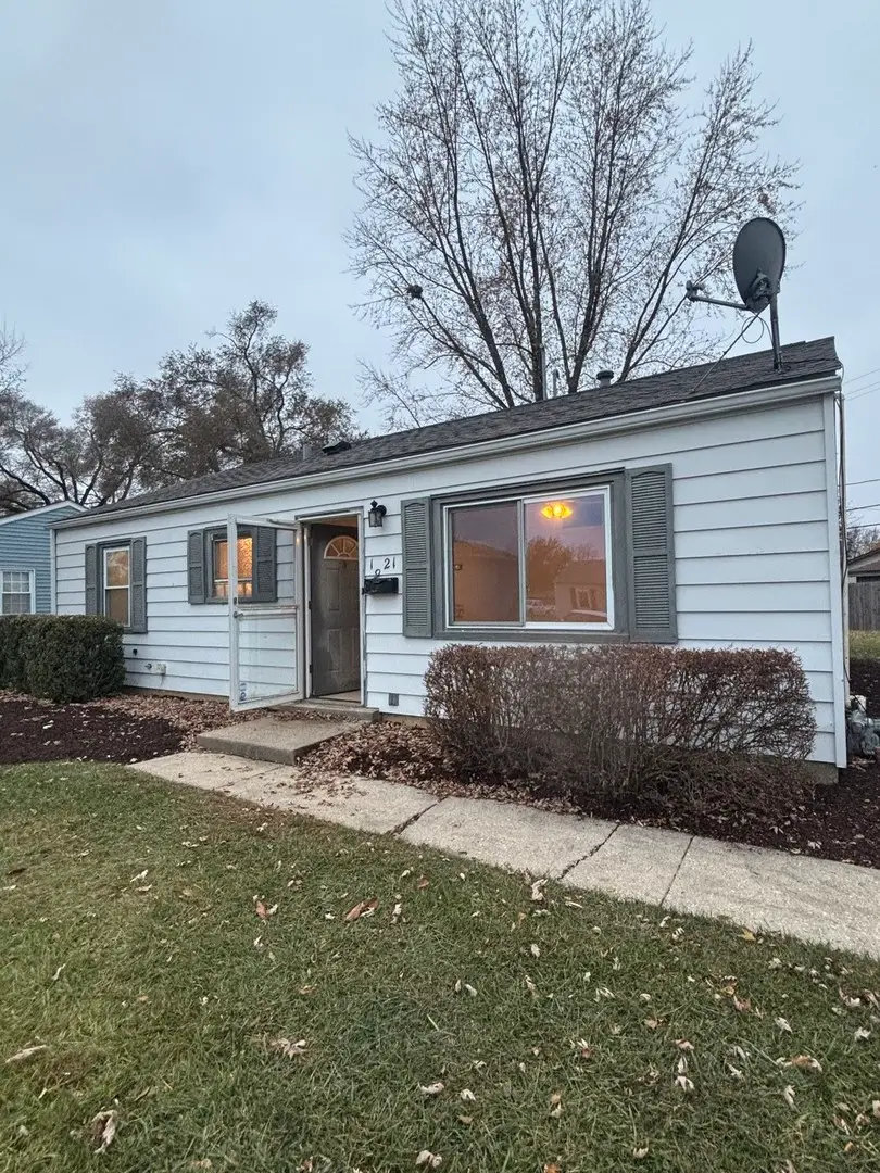 1621 Innercircle Drive, Crest Hill, IL 60403 - Image #1