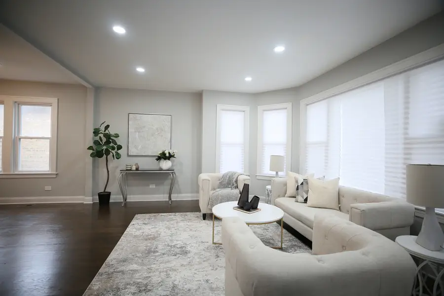 3031 N Marmora Avenue, Chicago, IL 60634 - Image #3