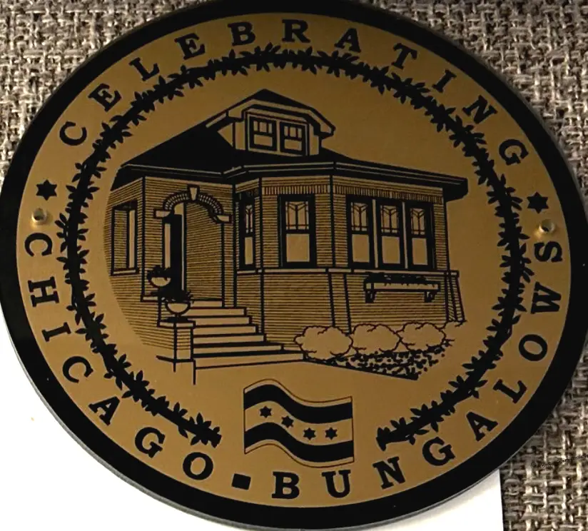 8328 S Crandon Avenue, Chicago, IL 60617 - Image #2