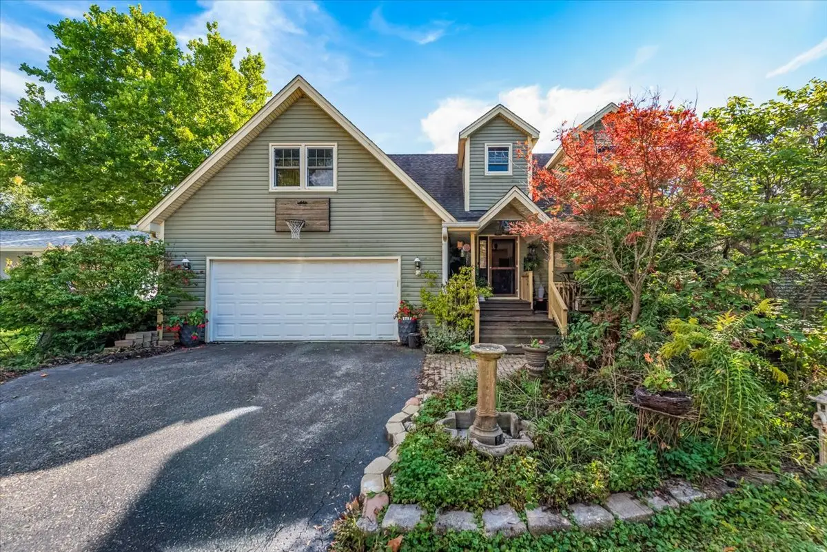 31 W Harrison Road, Lombard, IL 60148 - Image #1