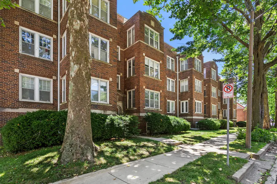 410 N State Street #4, Champaign, IL 61820 - Image #2