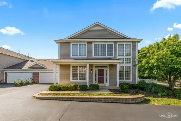 230 St James Parkway #A, Sugar Grove, IL 60554