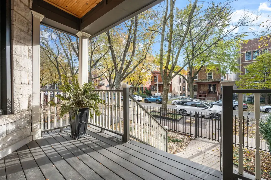 1252 W Carmen Avenue, Chicago, IL 60640 - Image #3