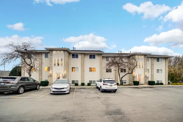 2034 Manico Court #200, Crest Hill, IL 60403