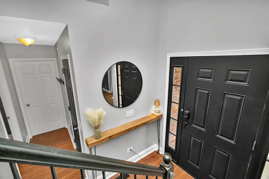 1110 S Sandstone Drive, Diamond, IL 60416 - Image #2