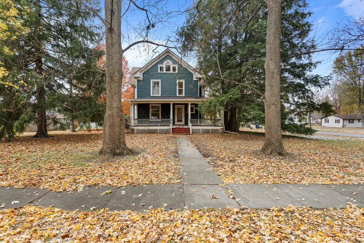 302 S Main Street, Mansfield, IL 61854 - Image #1