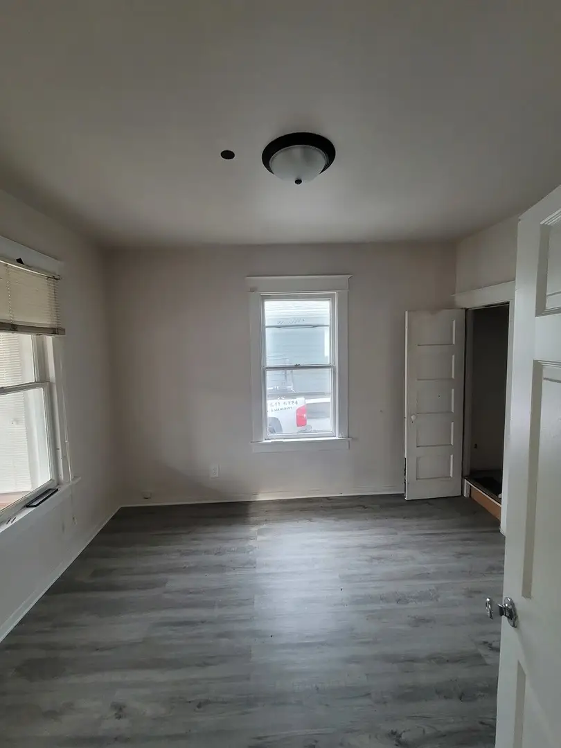 550 5th Avenue, Aurora, IL 60505 - Image #2