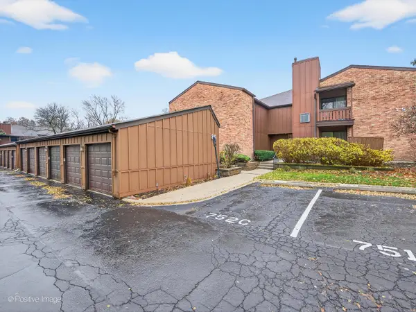 Address Withheld By Seller, Oakbrook Terrace, IL 60181