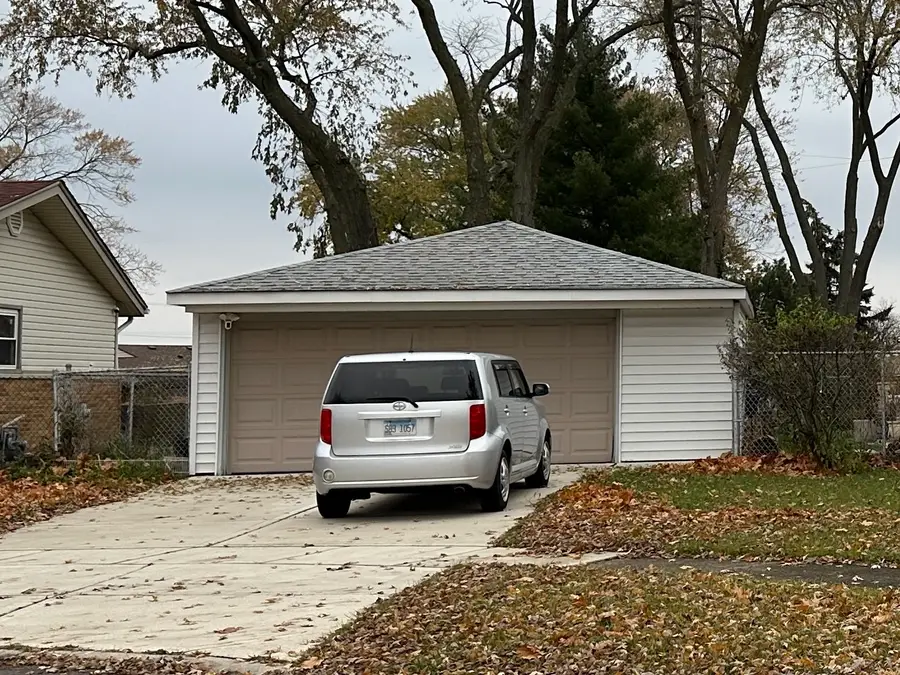 Address Withheld By Seller, Elk Grove Village, IL 60007 - Image #2