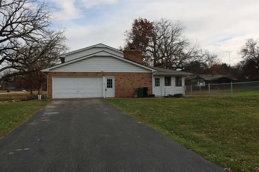 6581 Squire Lane, Loves Park, IL 61111 - Image #2