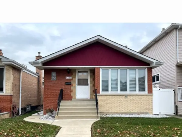 6129 S Parkside Avenue, Chicago, IL 60638