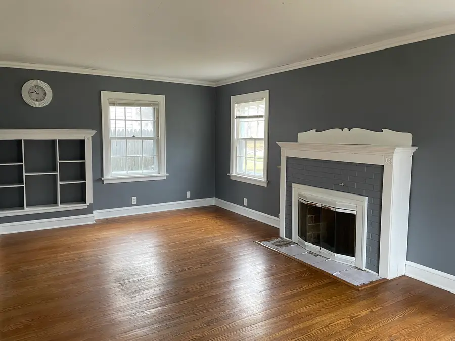 Address Withheld By Seller, Waukegan, IL 60085 - Image #3