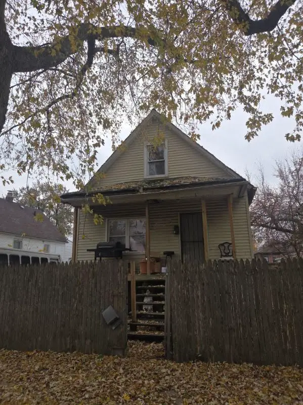 221 W 112th Place, Chicago, IL 60628