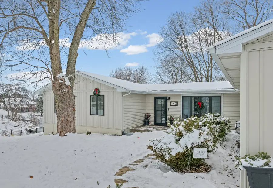 140 Choctaw Trail, Loda, IL 60948 - Image #2