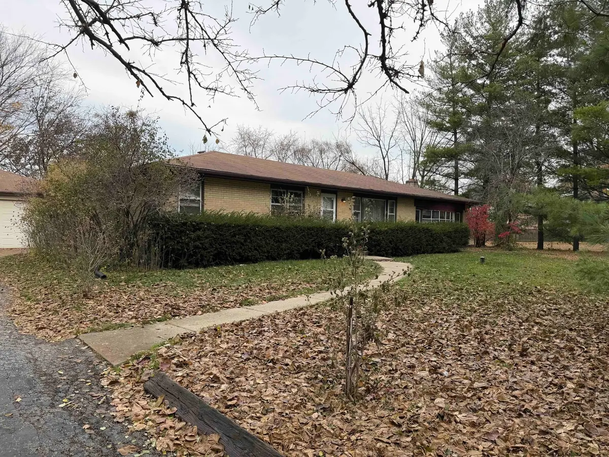 18W308 Sidney Avenue, Villa Park, IL 60181 - Image #1