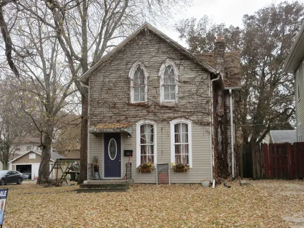 109 6th Avenue, Sterling, IL 61081