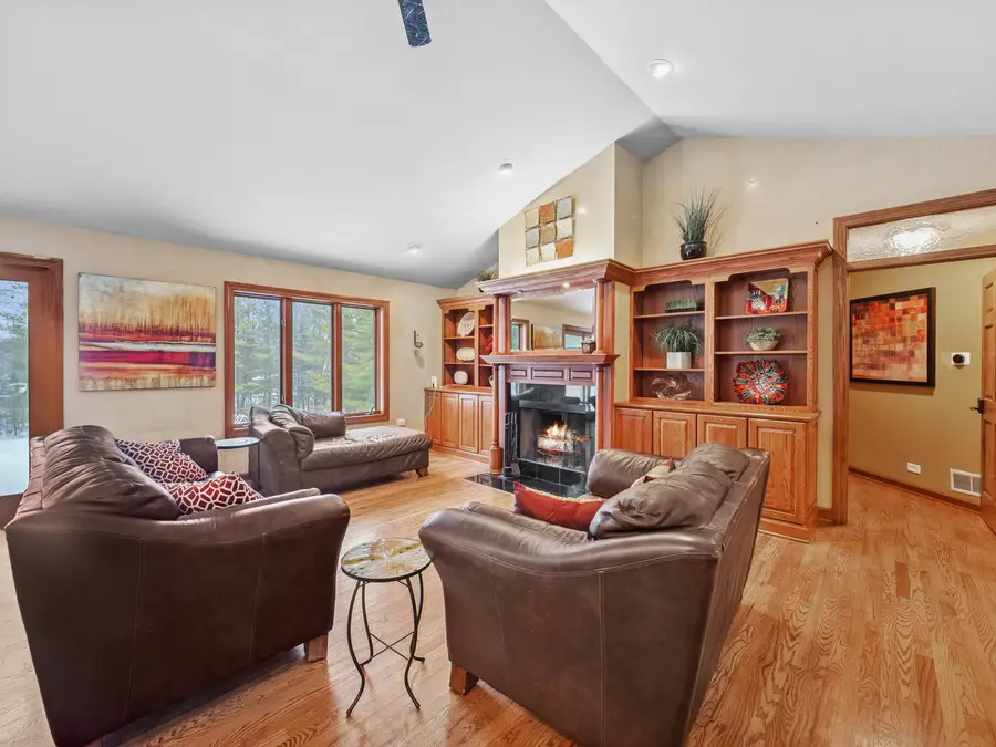 24266 N Forest Drive, Lake Zurich, IL 60047 - Image #3