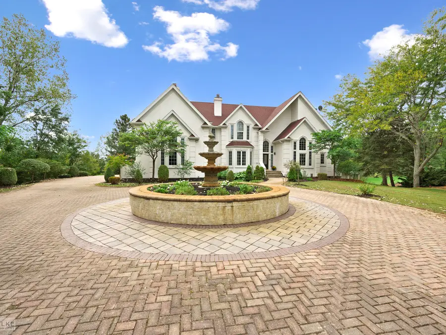 13220 Fox Lane, Lemont, IL 60439 - Image #3