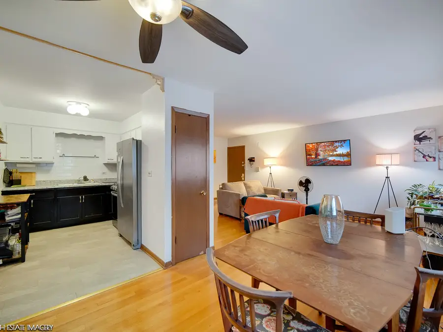 424 Elgin Avenue #7, Forest Park, IL 60130 - Image #3