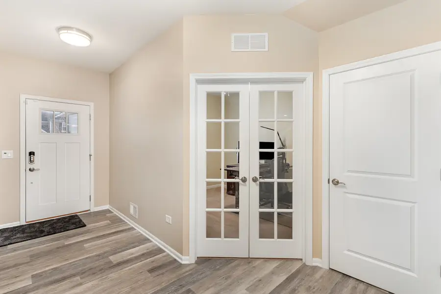 Address Withheld By Seller, Yorkville, IL 60560 - Image #2