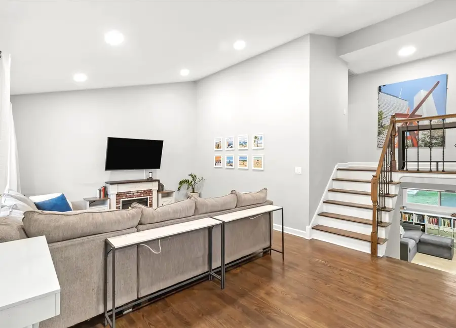 8725 N National Avenue, Niles, IL 60714 - Image #3