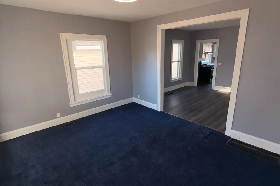 353 S 5th Avenue S, Kankakee, IL 60901 - Image #3