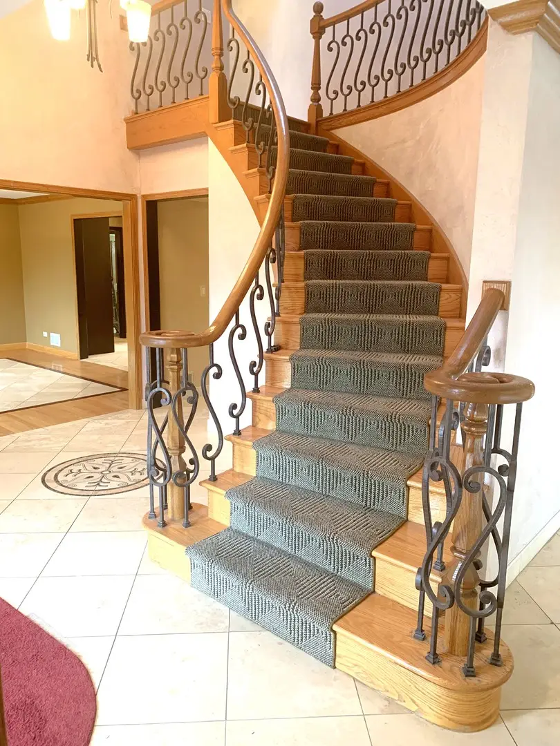 35 Revere Drive, South Barrington, IL 60010 - Image #2