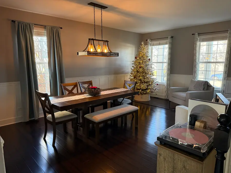 2710 Eastview Drive, Joliet, IL 60432 - Image #3