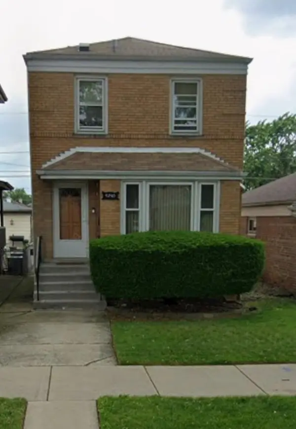 5740 S Monitor Avenue, Chicago, IL 60638