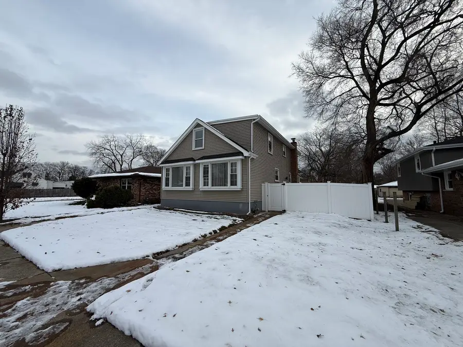517 E 146th Street, Dolton, IL 60419 - Image #3