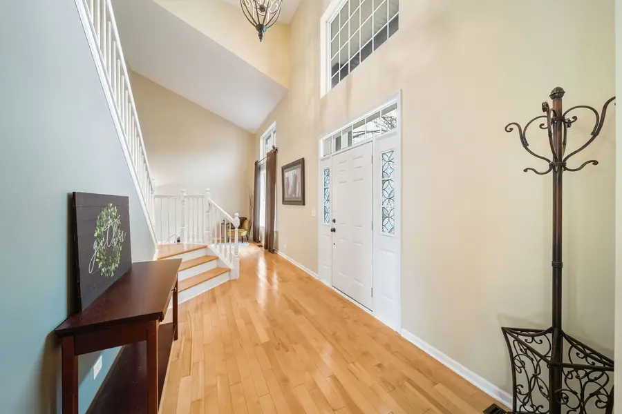 601 Lake Cornish Way, Algonquin, IL 60102 - Image #3