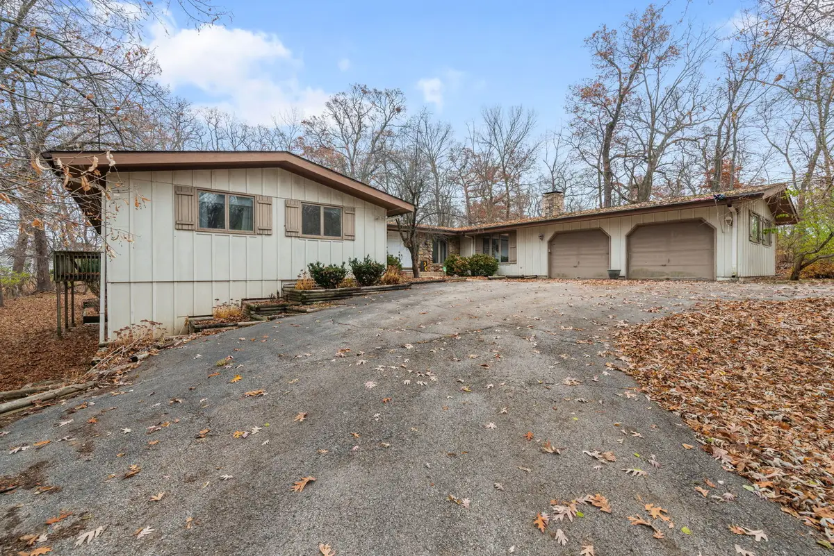 4N645 Mohican Lane, Elburn, IL 60119 - Image #1