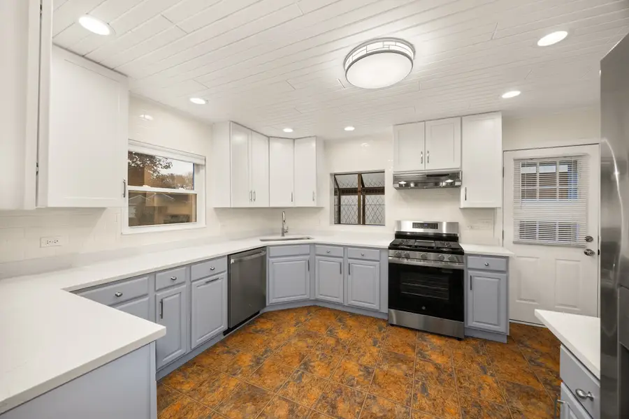 508 Crestwood Avenue, Des Plaines, IL 60016 - Image #3