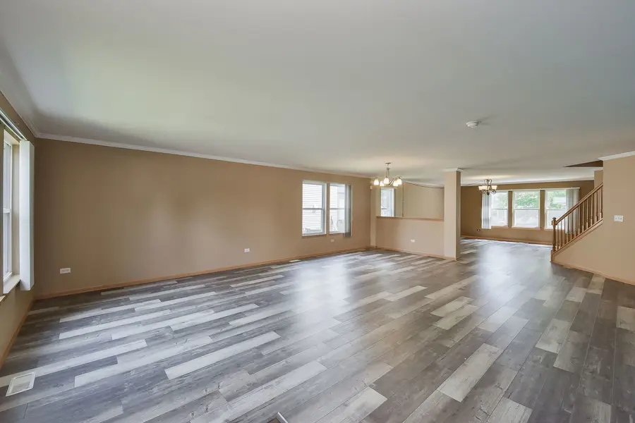 1883 Faxon Drive, Montgomery, IL 60538 - Image #2